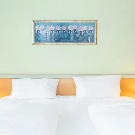 323, Seepark Apartment