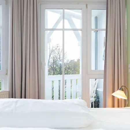 323, Seepark * Sellin (Rugen)