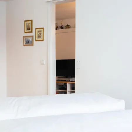 Apartment 323, Seepark *