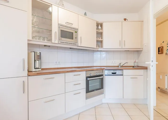 323, Seepark Зеллин